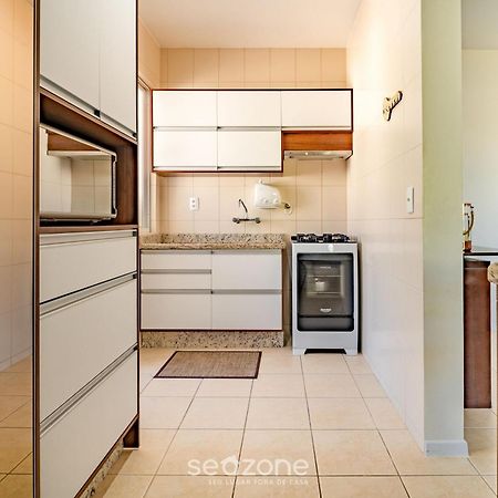 Apartamento confortável a 50m da praia RVG208 Florianopolis Exterior foto
